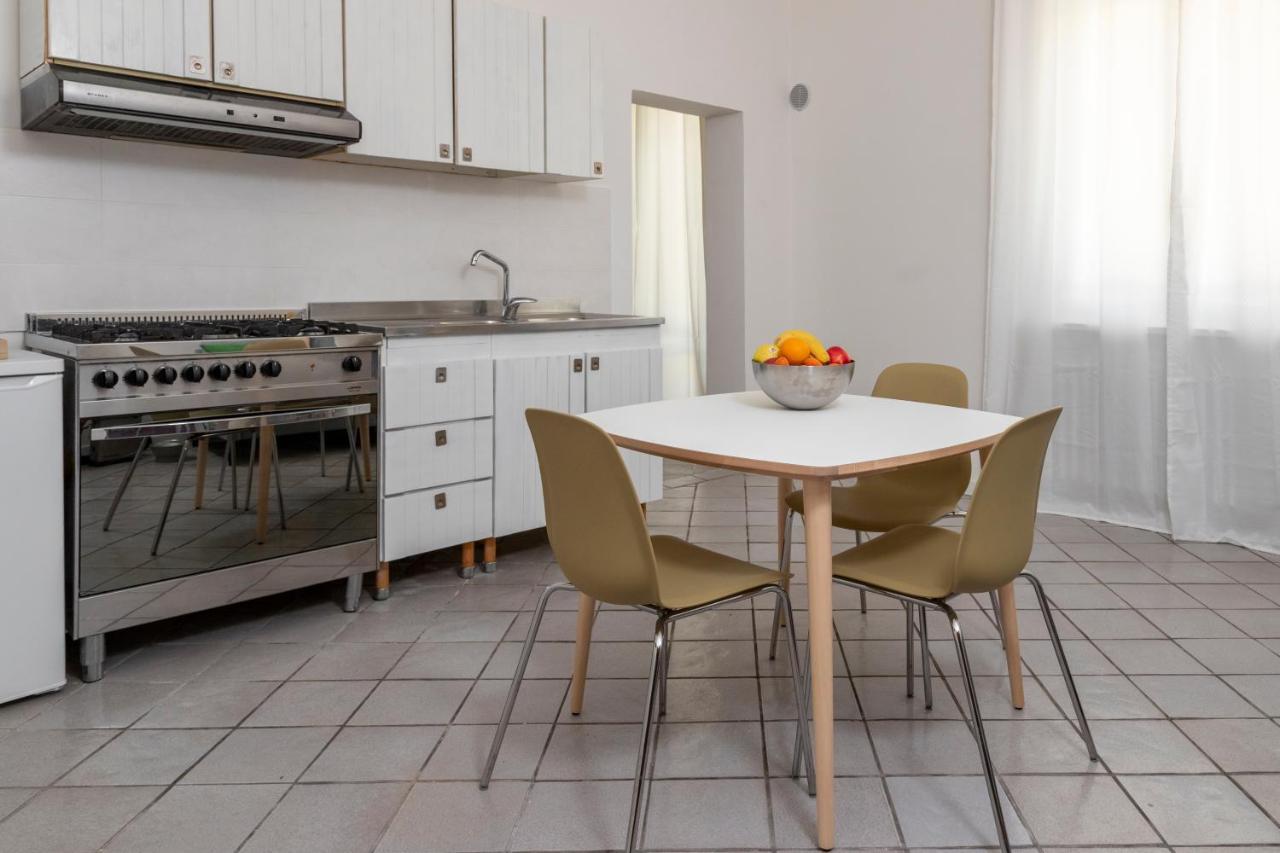 Casa Rubini Appartement Teramo Buitenkant foto